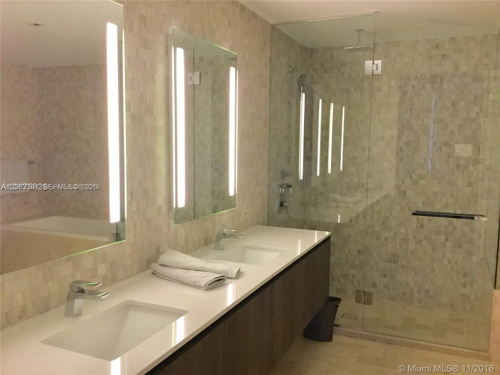 88 SW 7th Street #2605