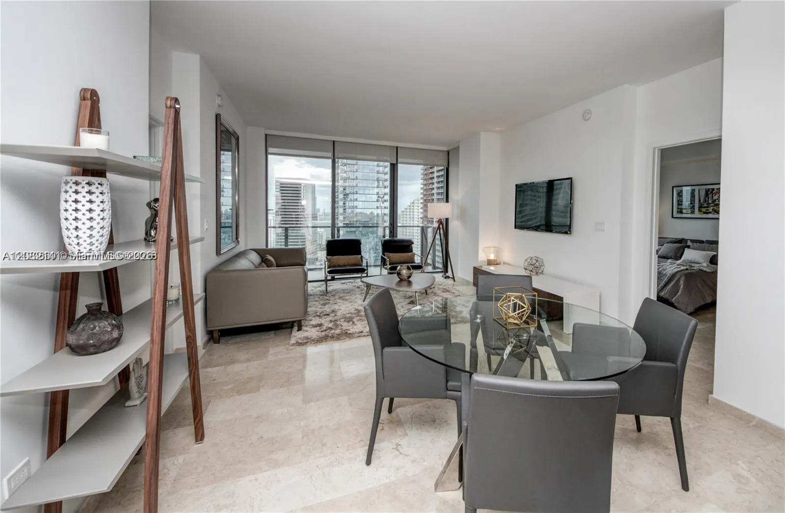 88 SW 7th Street #2605