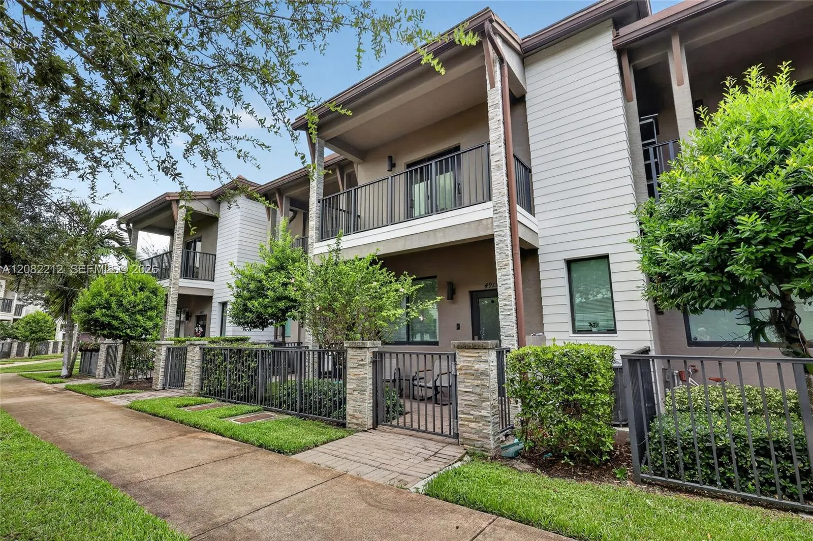 4915 NW 83rd Path #4915