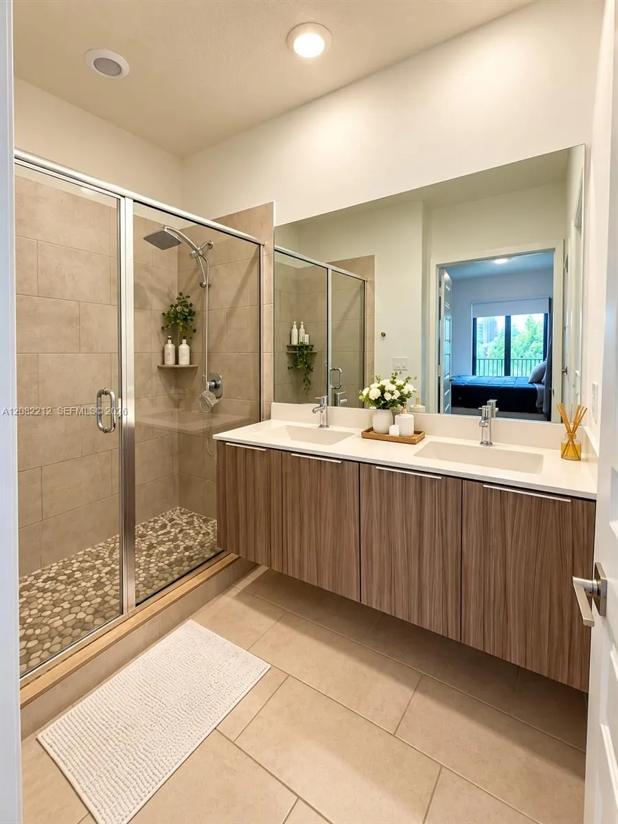 4915 NW 83rd Path #4915