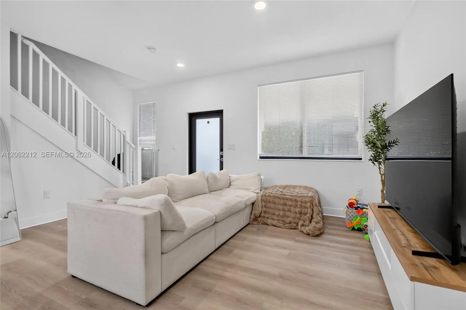 4915 NW 83rd Path #4915