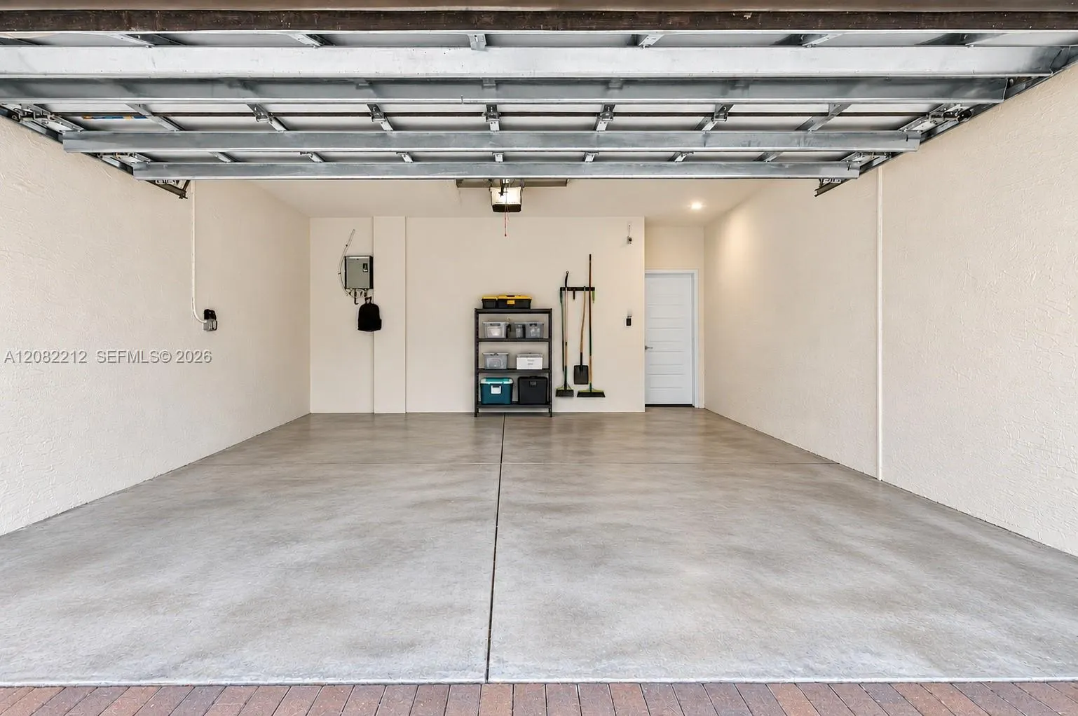 4915 NW 83rd Path #4915
