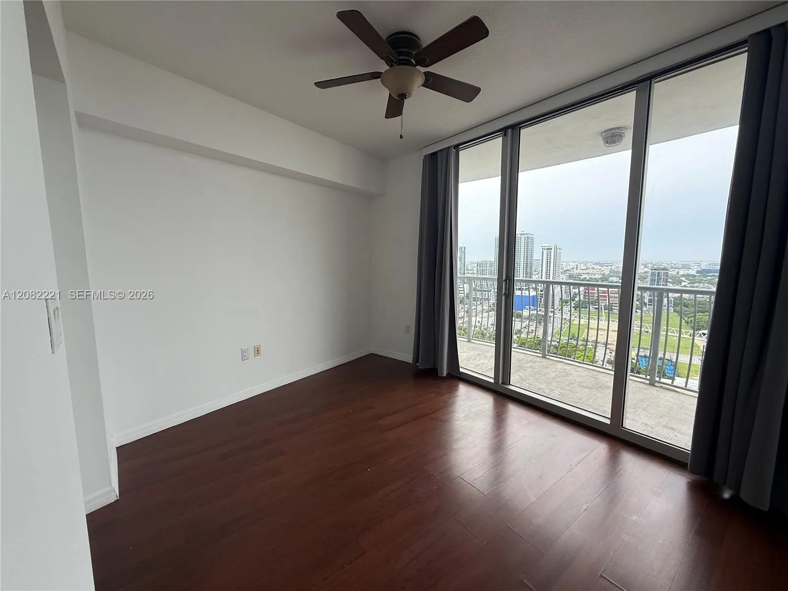 1750 N Bayshore Drive #3015