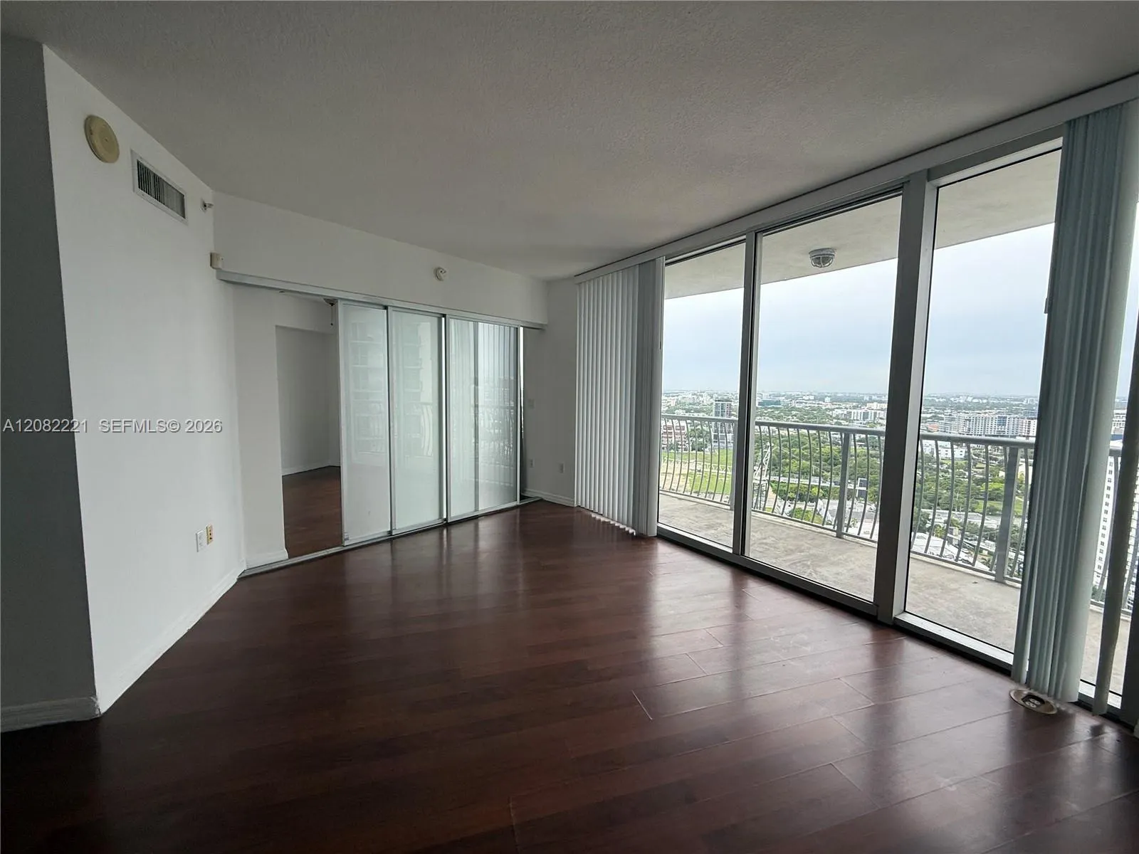 1750 N Bayshore Drive #3015