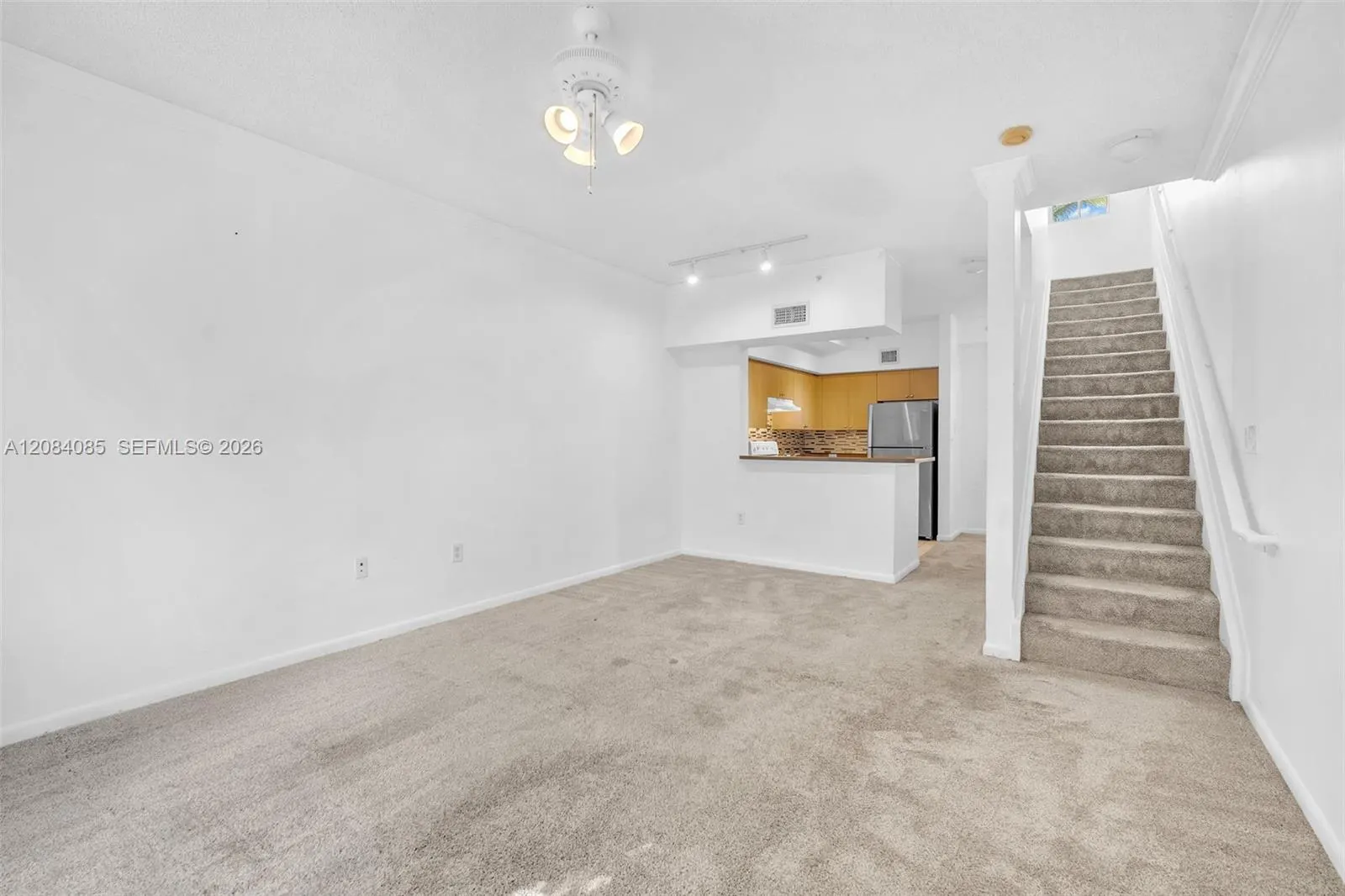 2931 NE 185th Street #1101