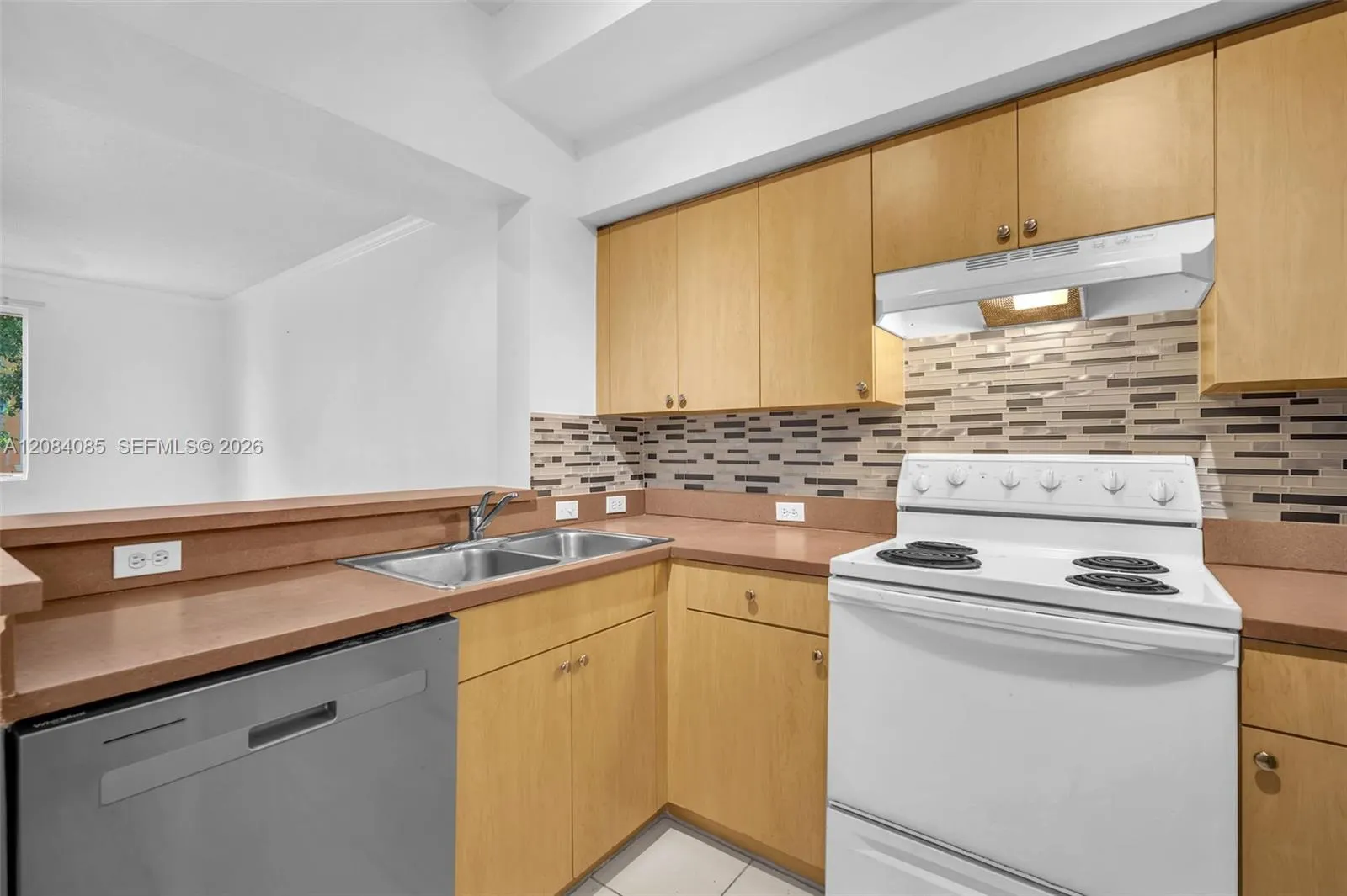 2931 NE 185th Street #1101