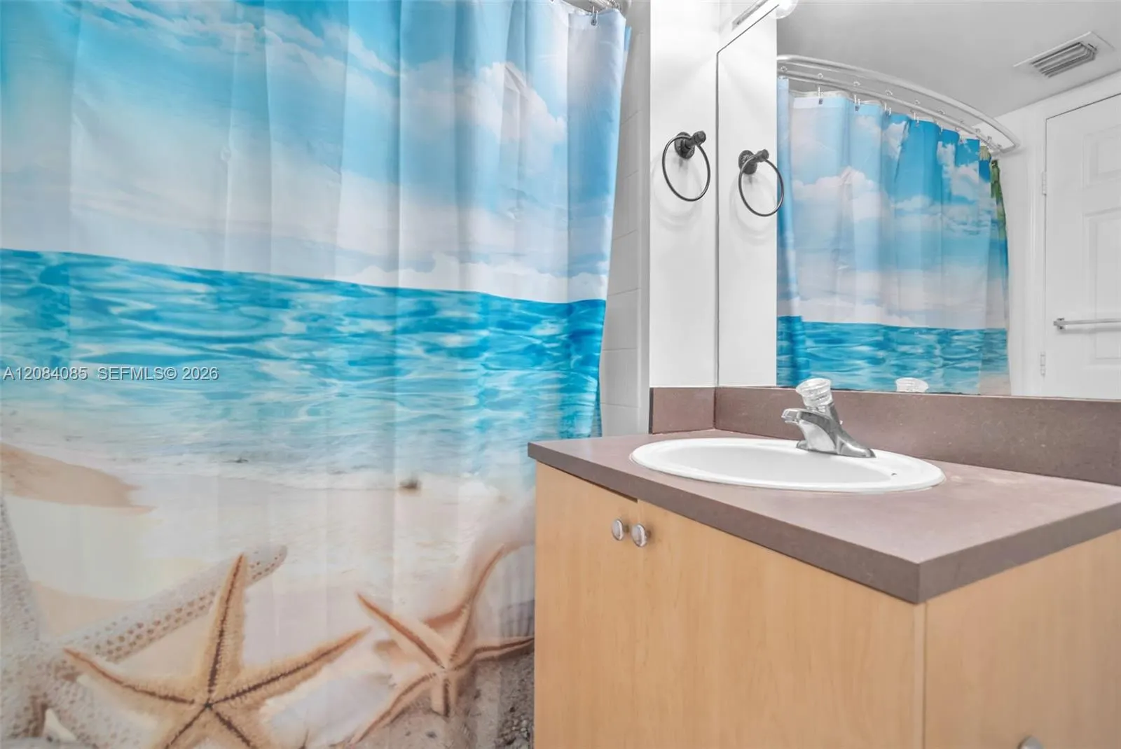 2931 NE 185th Street #1101