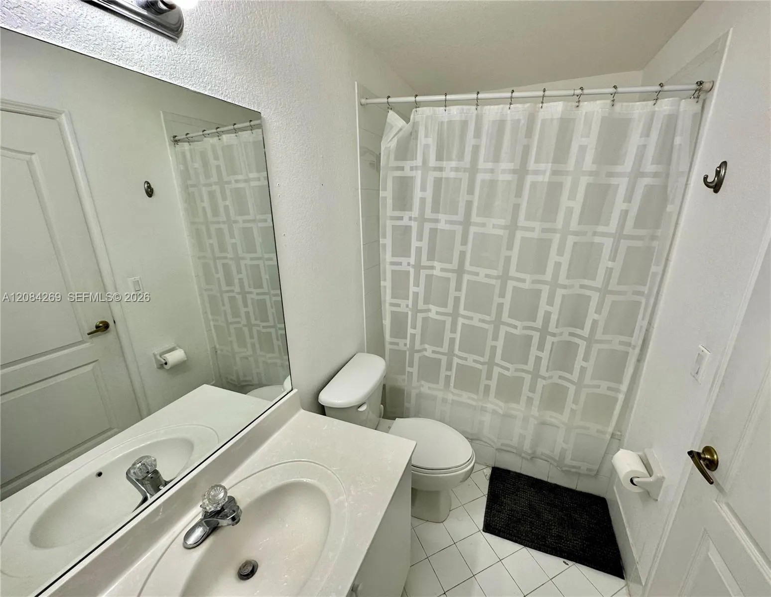 8866 W Flagler Street #206