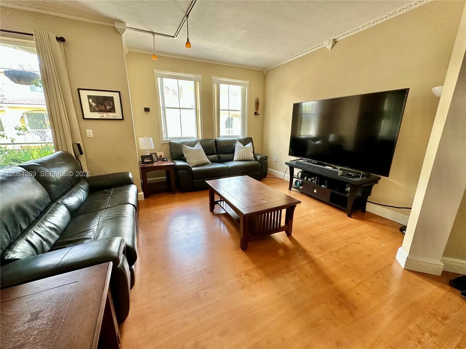 8866 W Flagler Street #206