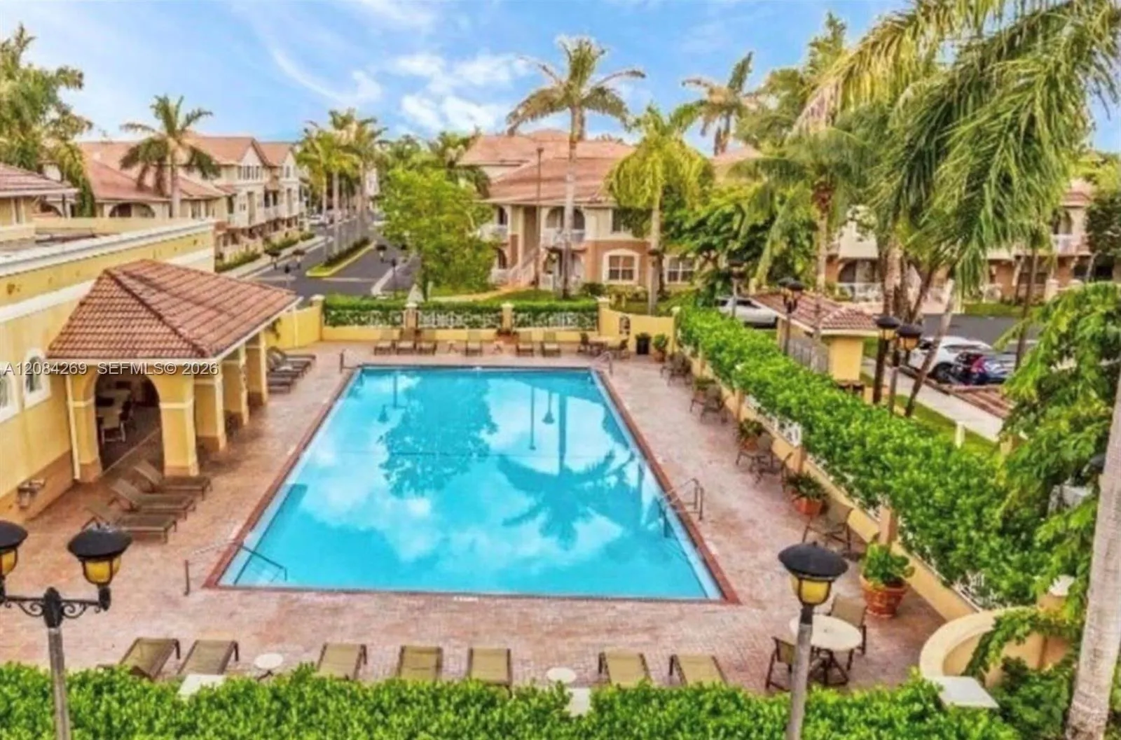 8866 W Flagler Street #206