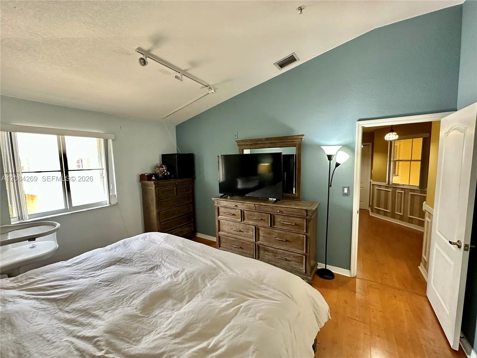 8866 W Flagler Street #206