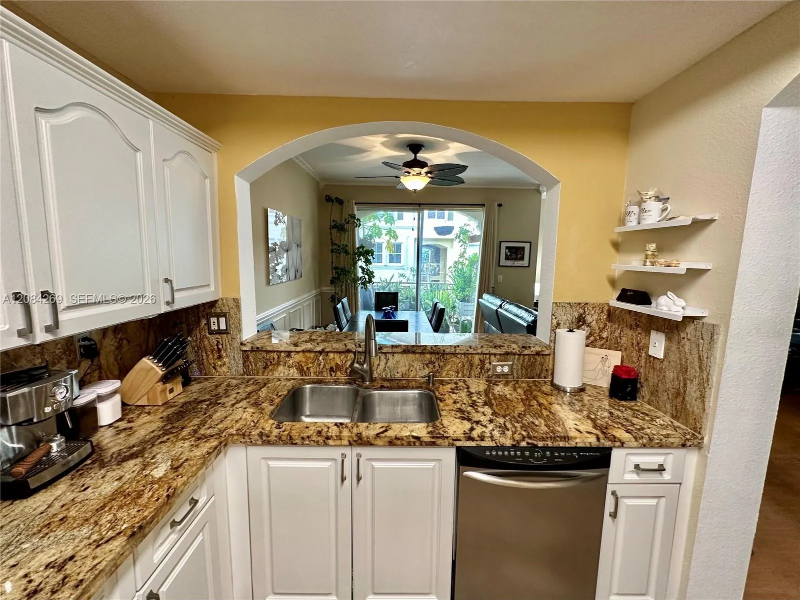 8866 W Flagler Street #206