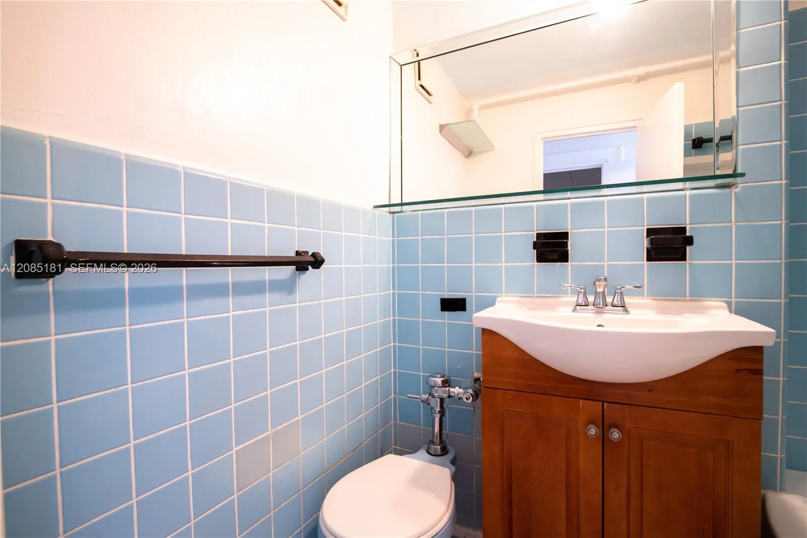 255 W 24th Street #436
