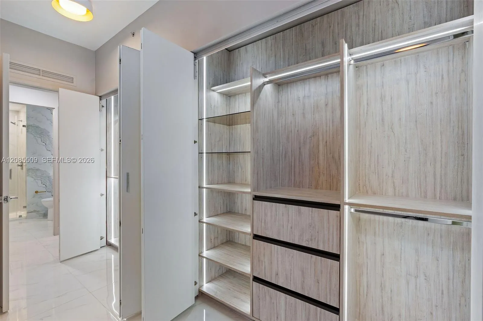 700 NE 24th Street #2206