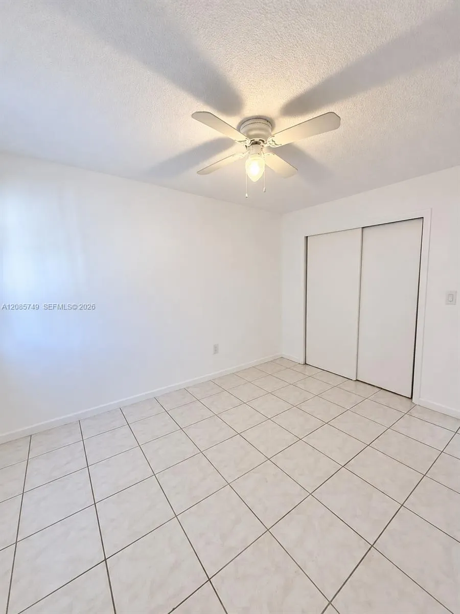 520 NE 38th Street #11