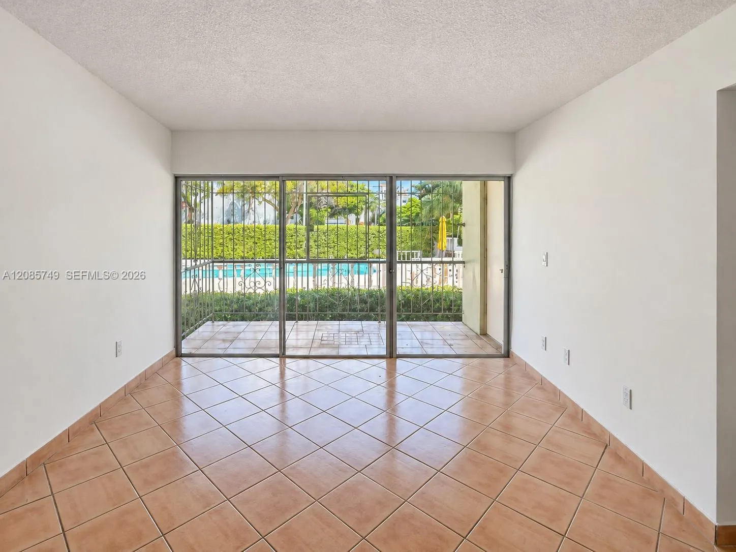 520 NE 38th Street #11