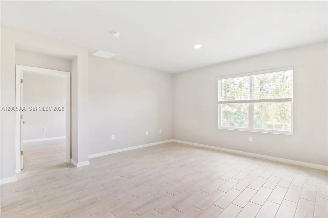 9016 Lawn Court