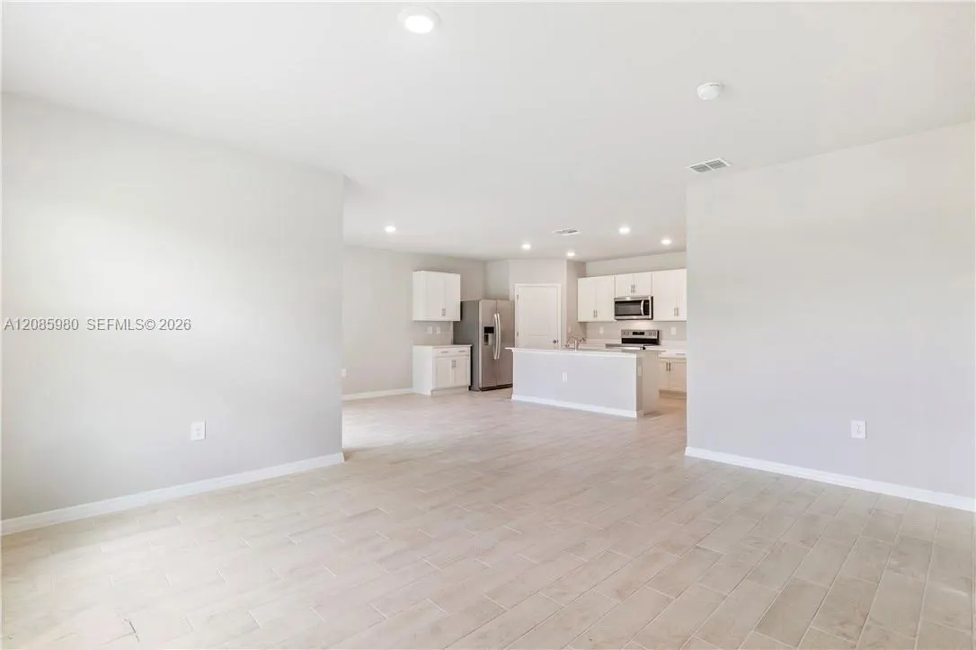 9016 Lawn Court