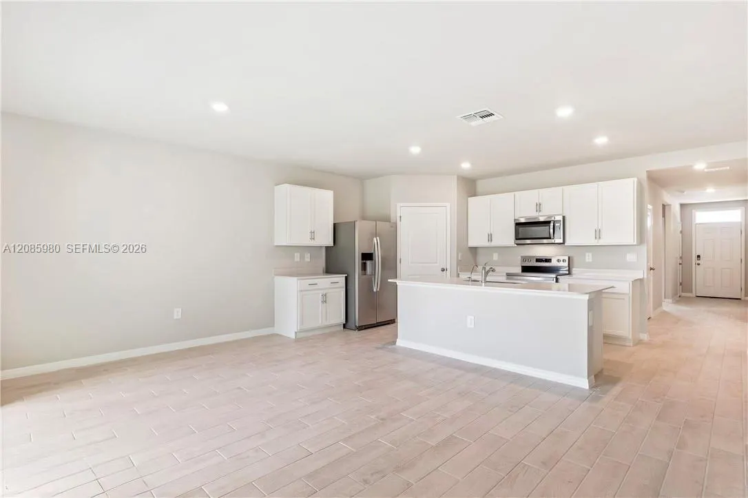 9016 Lawn Court