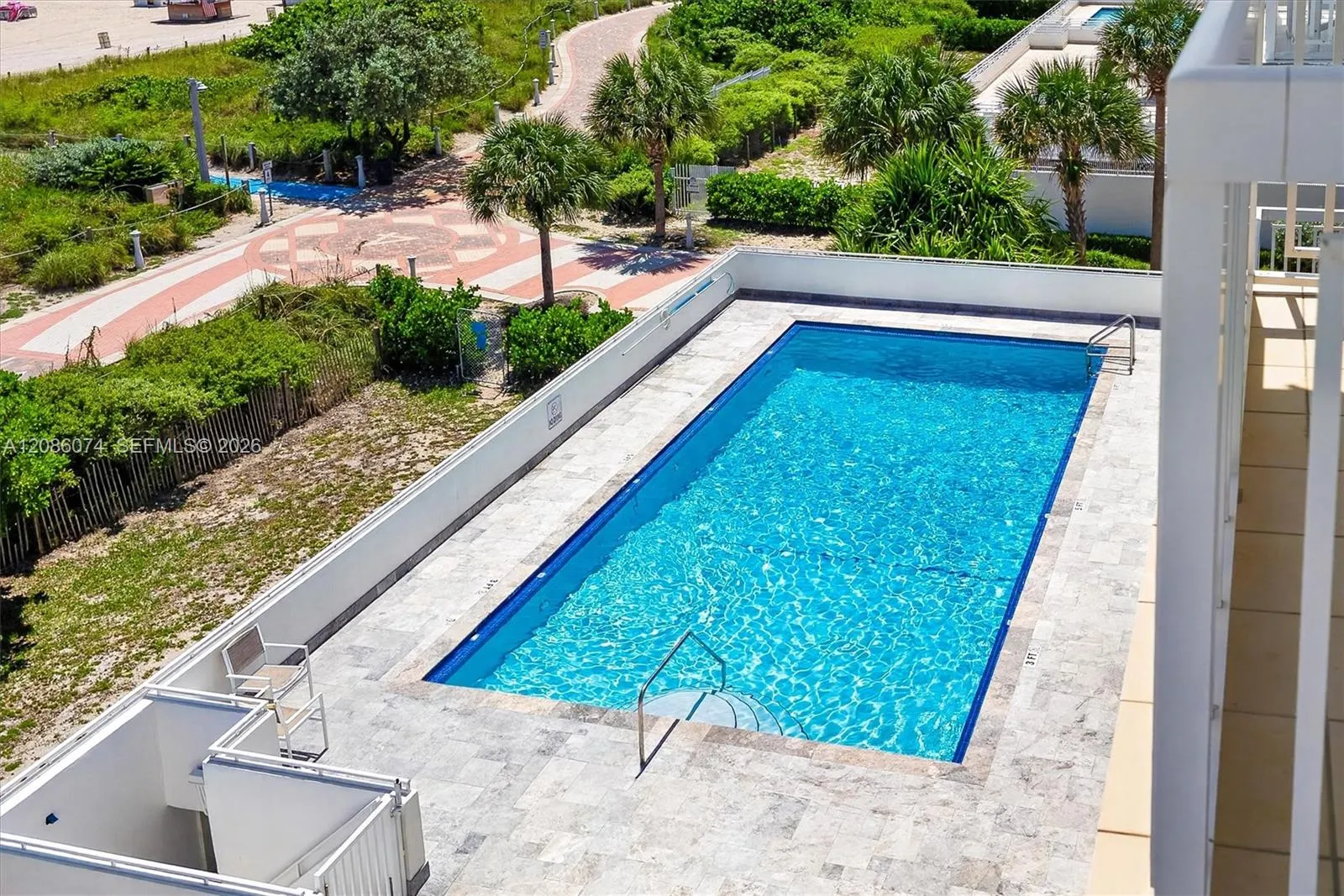 401 Ocean Drive #518