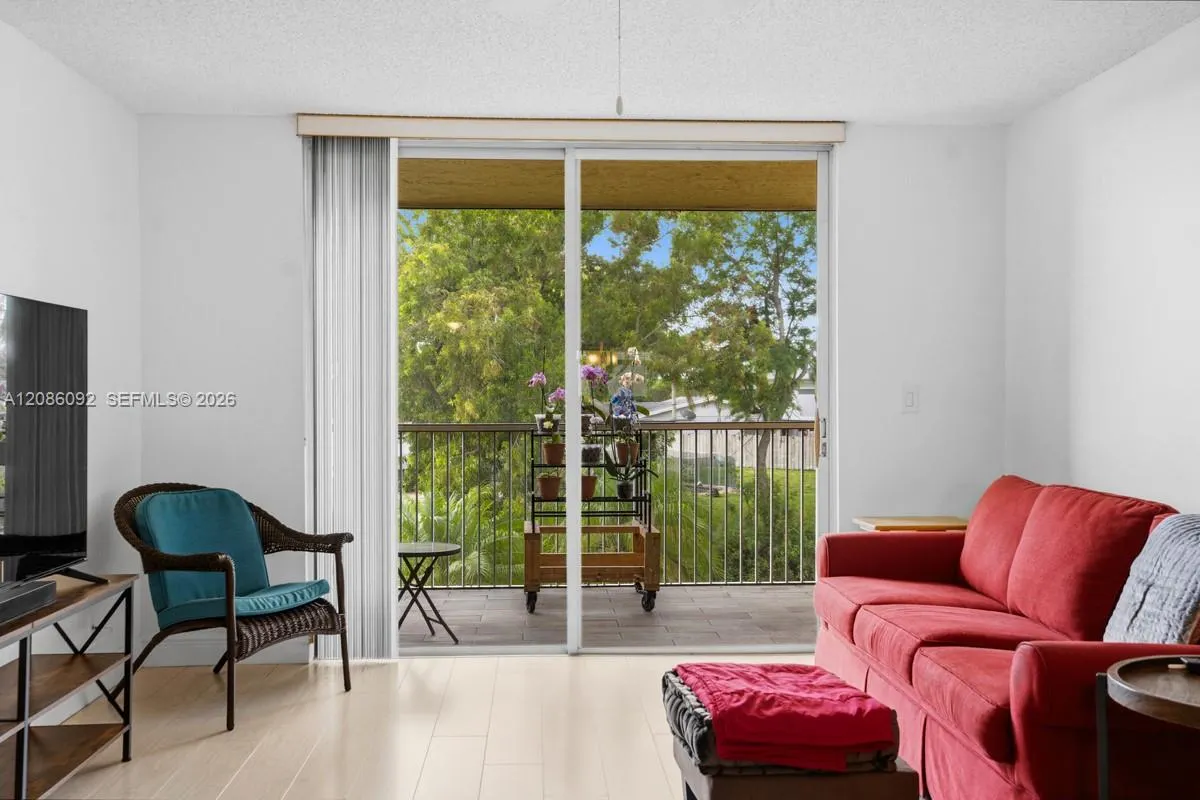 6870 Royal Palm Boulevard #209M