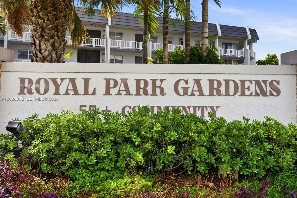 6870 Royal Palm Boulevard #209M