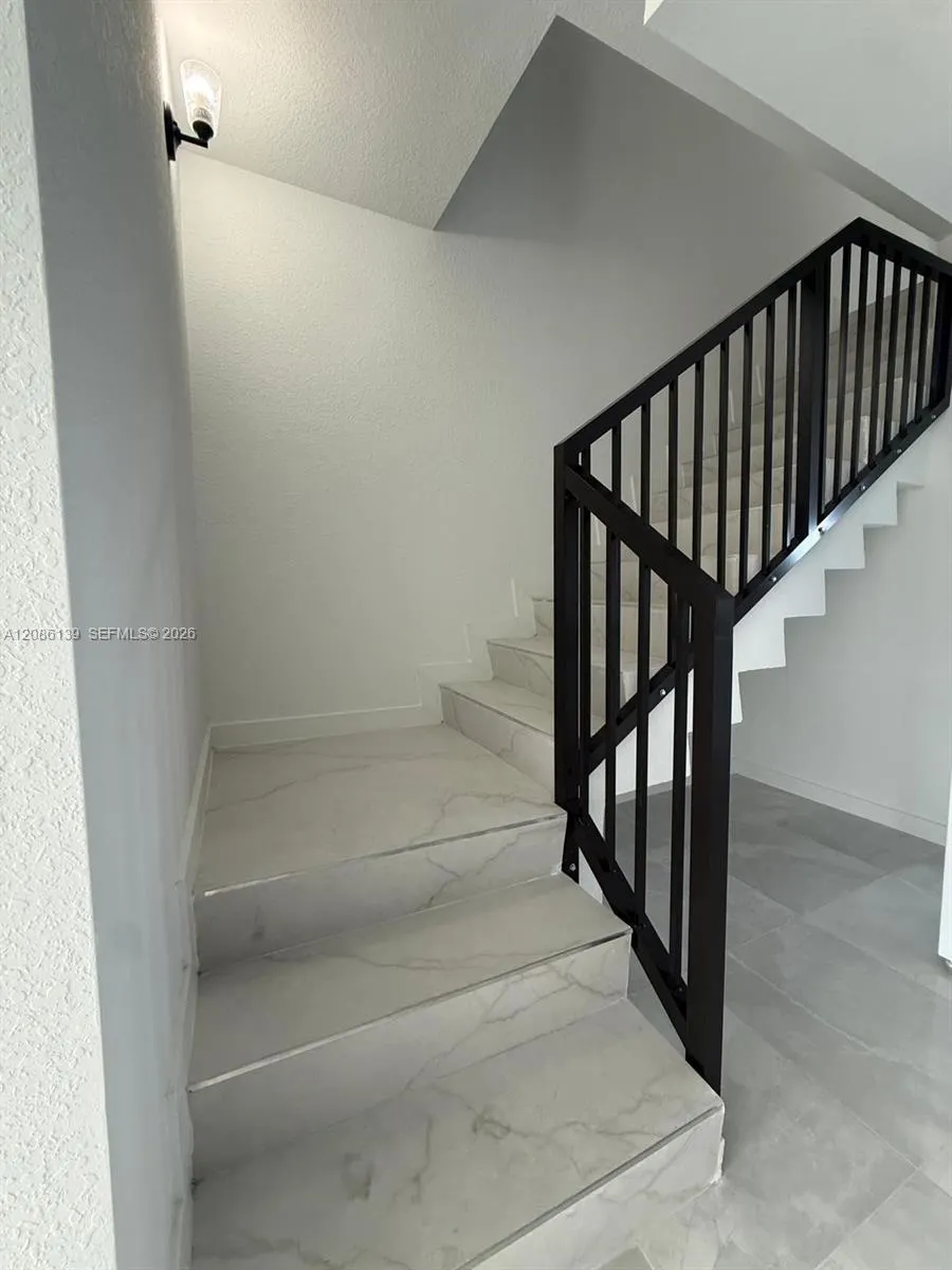 1416 NW 6th Terrace