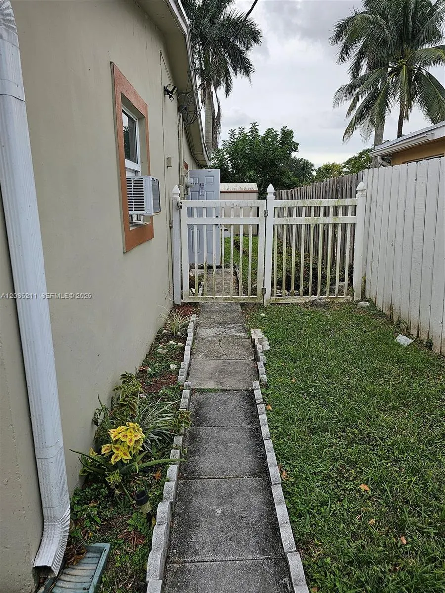 3500 NW 39th Street #0