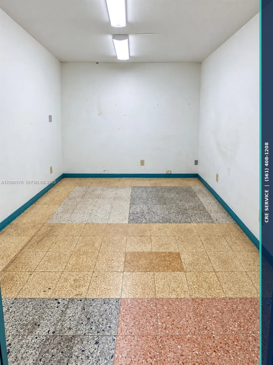 340 SW 21st Terrace