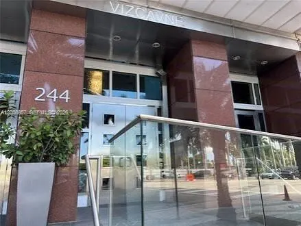 244 Biscayne #352