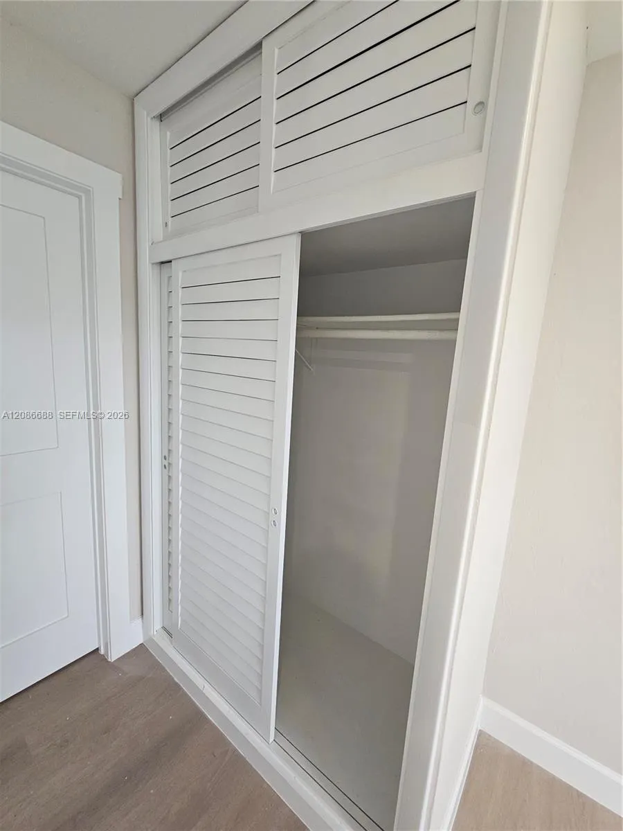 6064 NW 16th Court