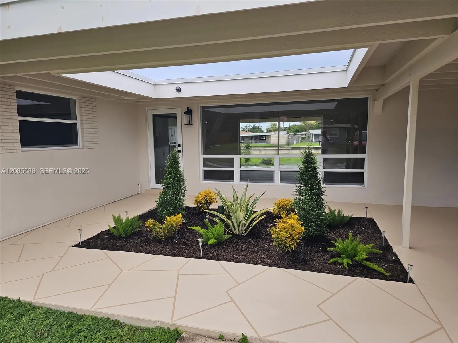 6064 NW 16th Court
