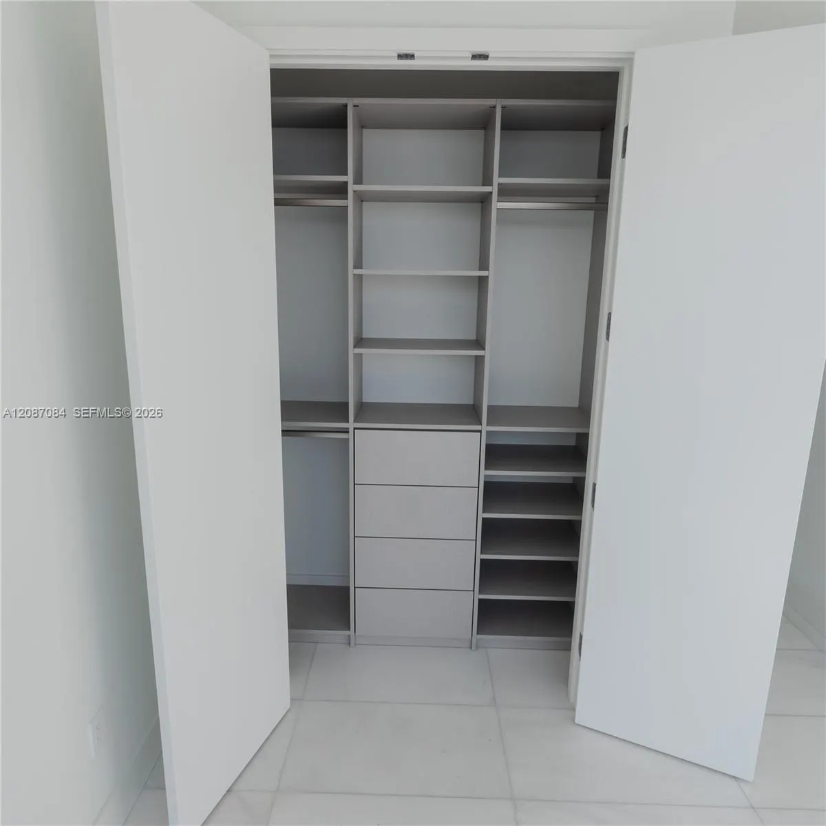 175 SE 25th Road #1002
