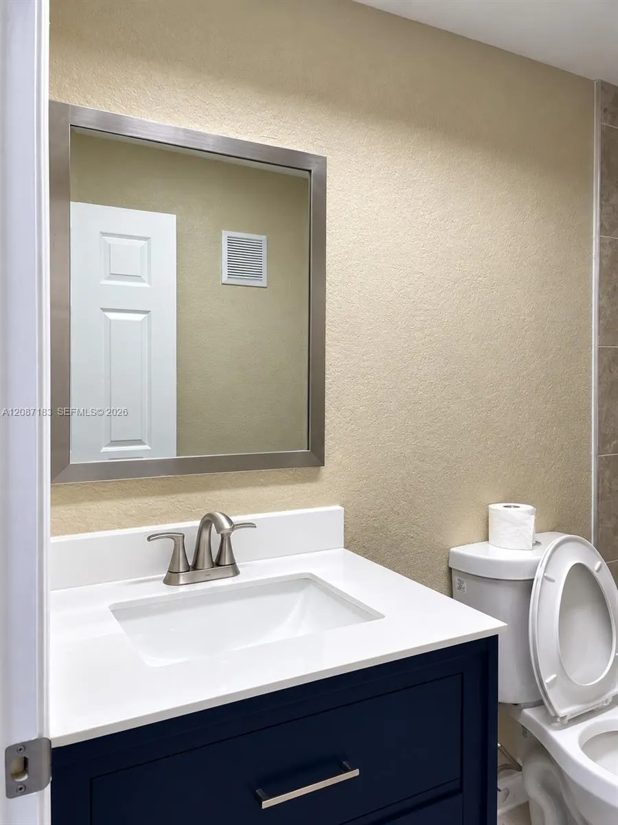 400 NW 65th Avenue #120