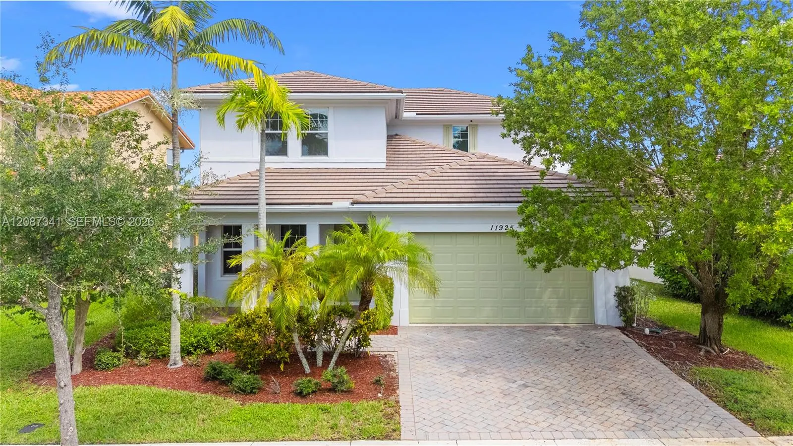 11925 NW 82nd Street