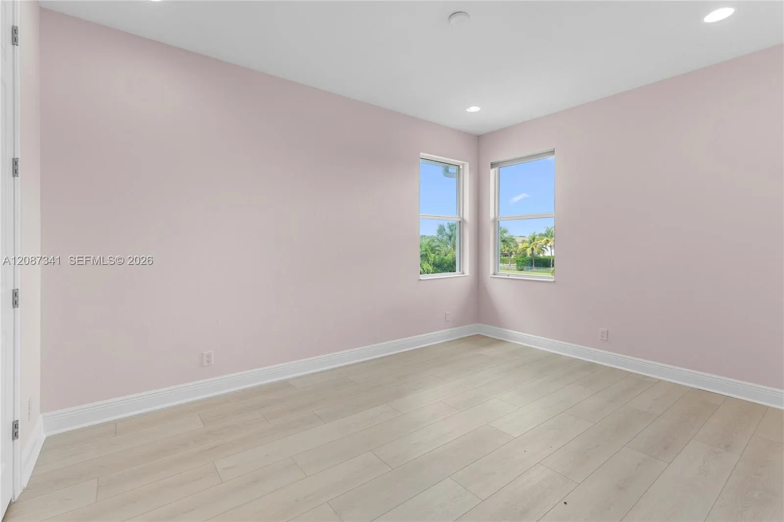 11925 NW 82nd Street