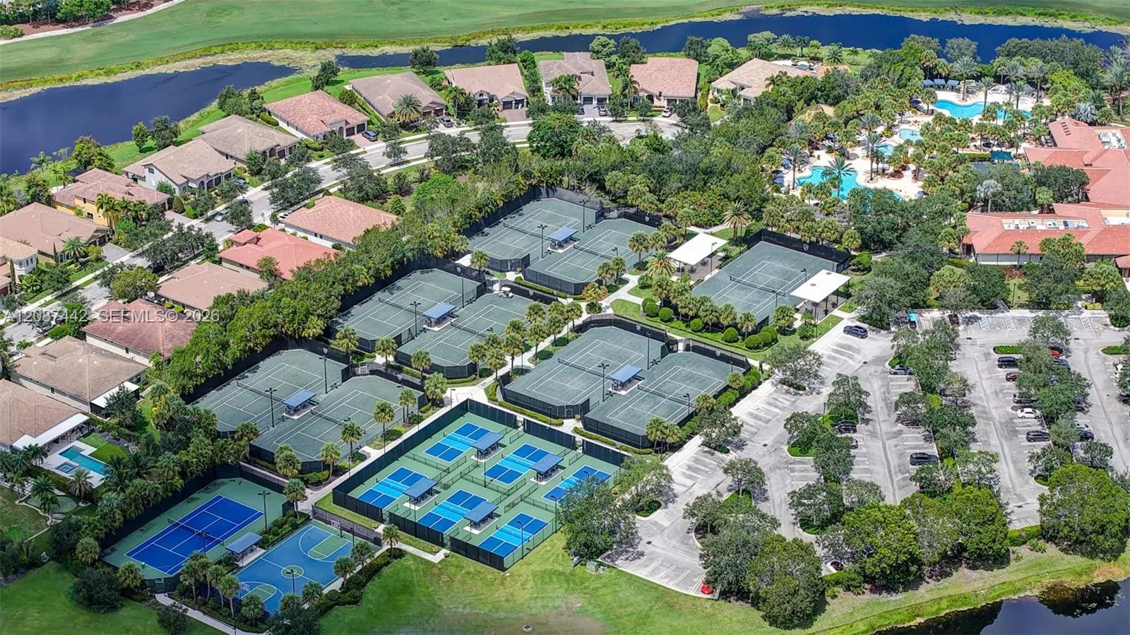 10283 Sweet Bay Manor