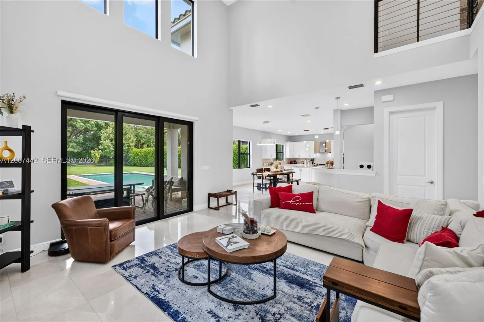 10283 Sweet Bay Manor