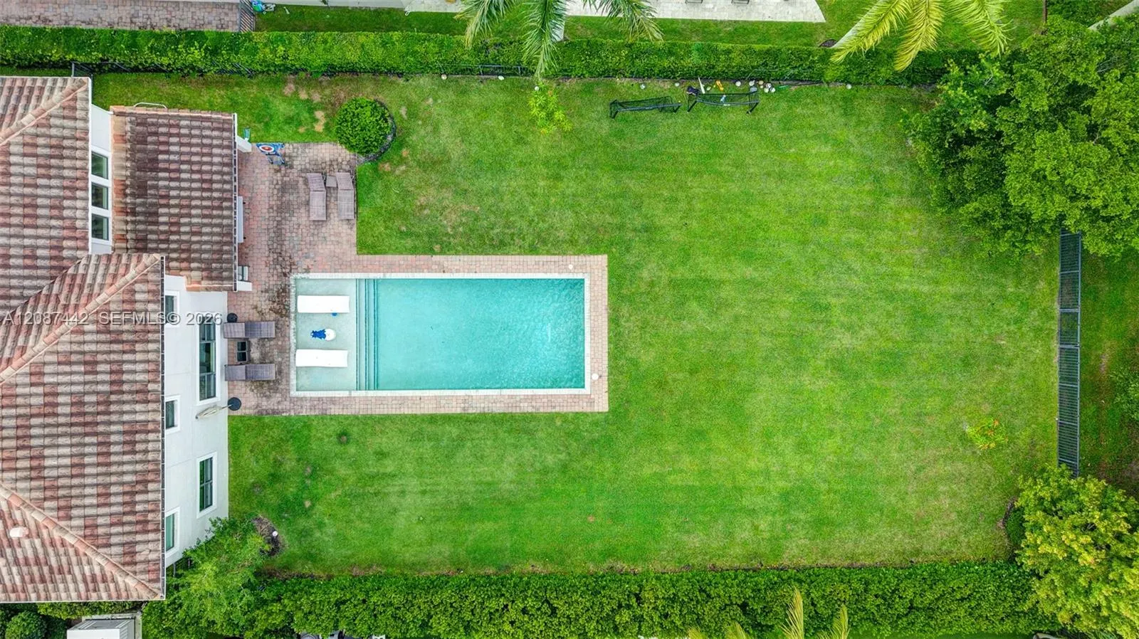 10283 Sweet Bay Manor