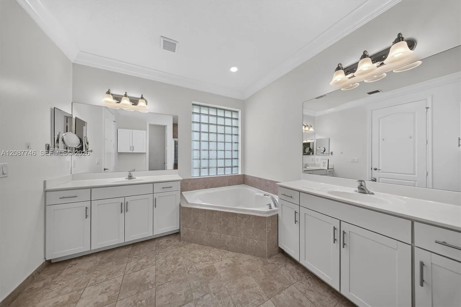 9062 Gulf Cove Drive