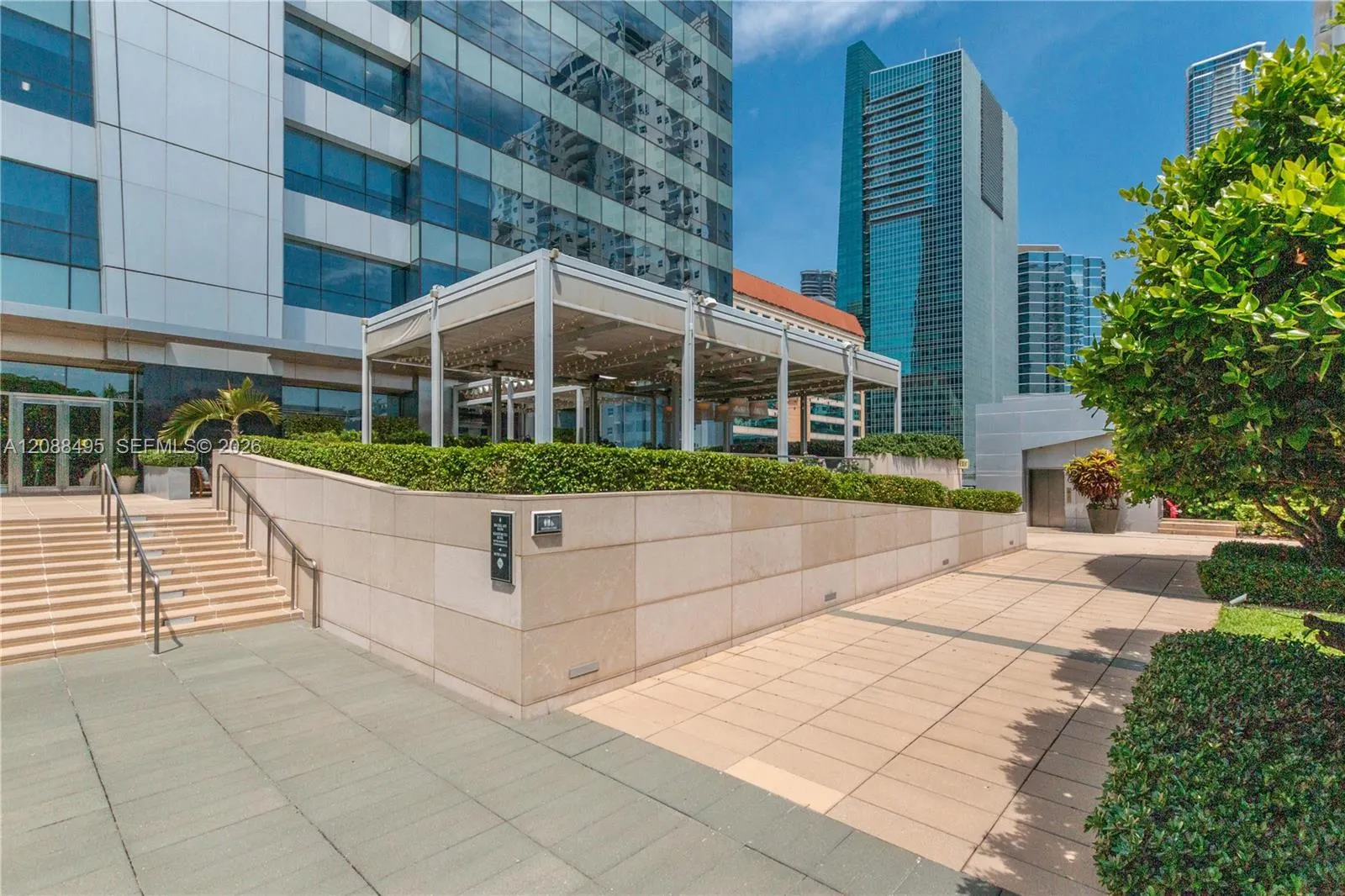 1425 Brickell Avenue #45D
