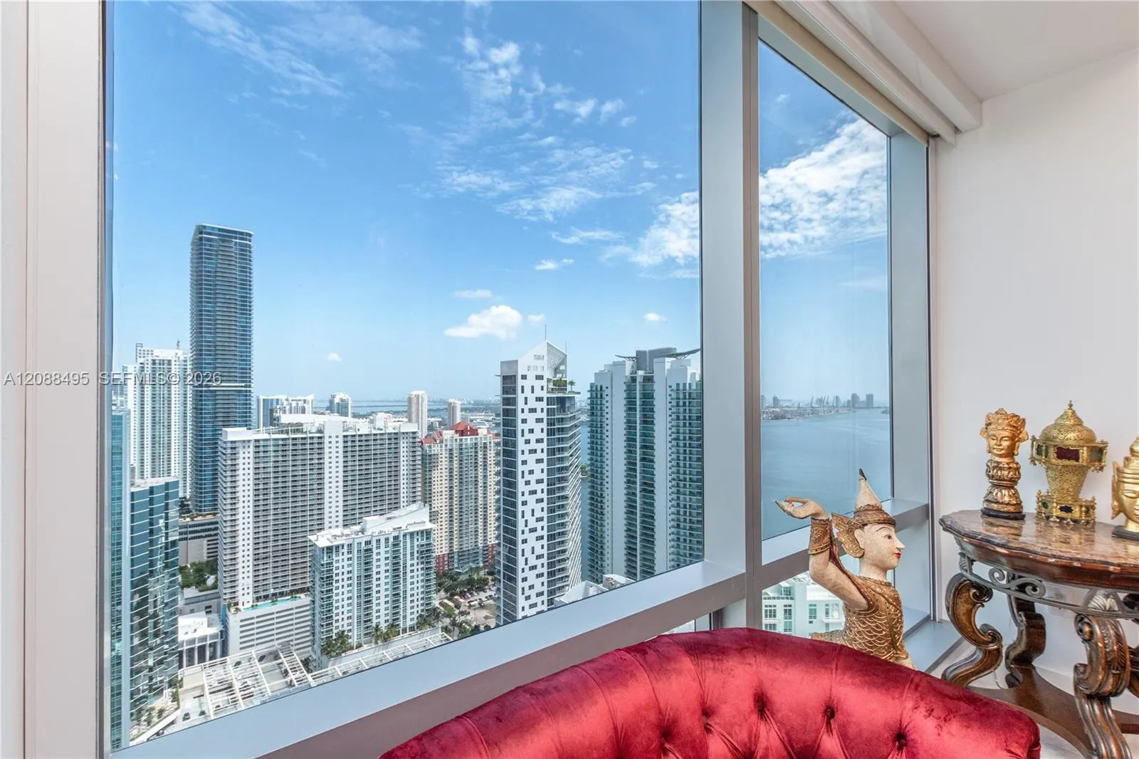 1425 Brickell Avenue #45D