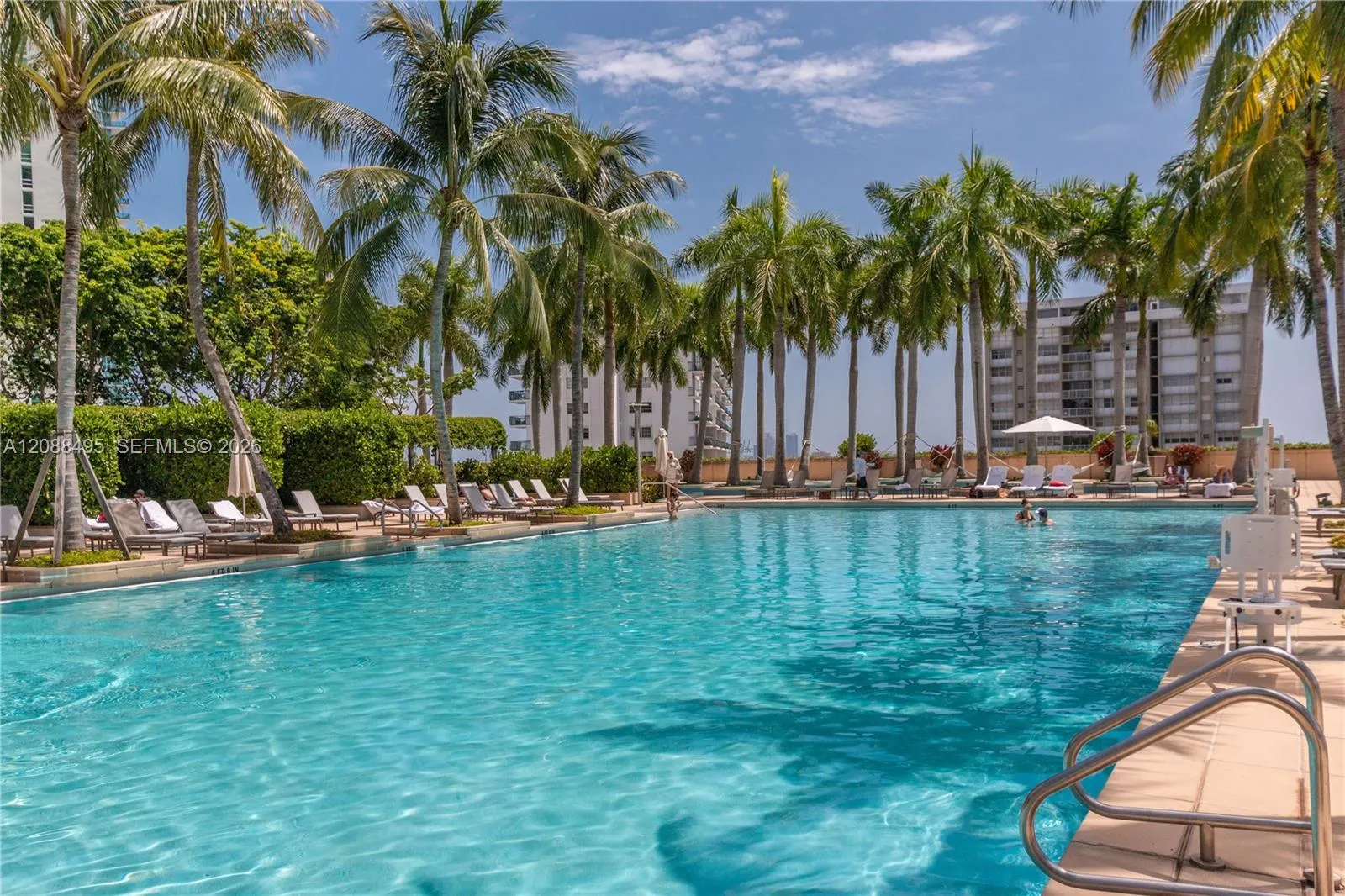 1425 Brickell Avenue #45D