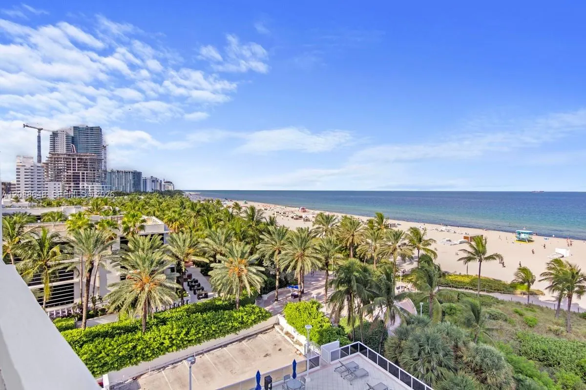 100 Lincoln Road #748