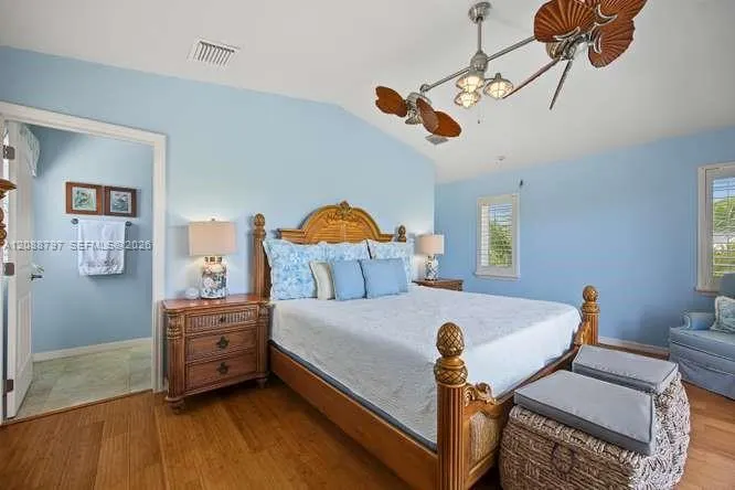 1217 Mockingbird Road