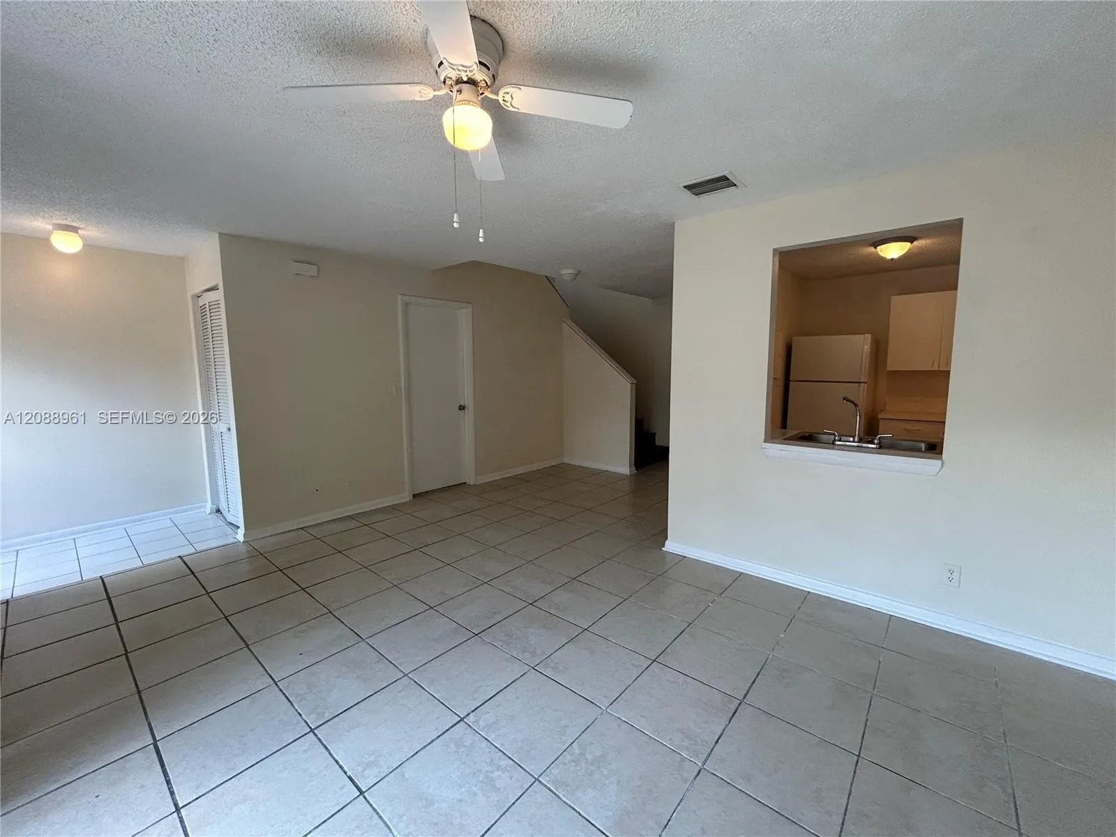 910 E Cypress Way E