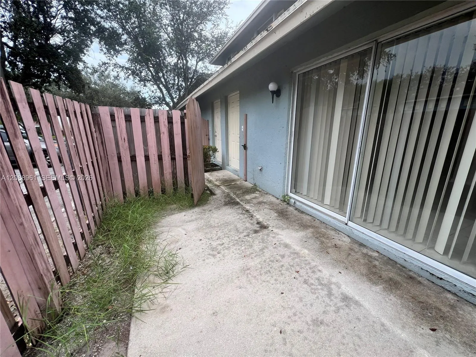 910 E Cypress Way E