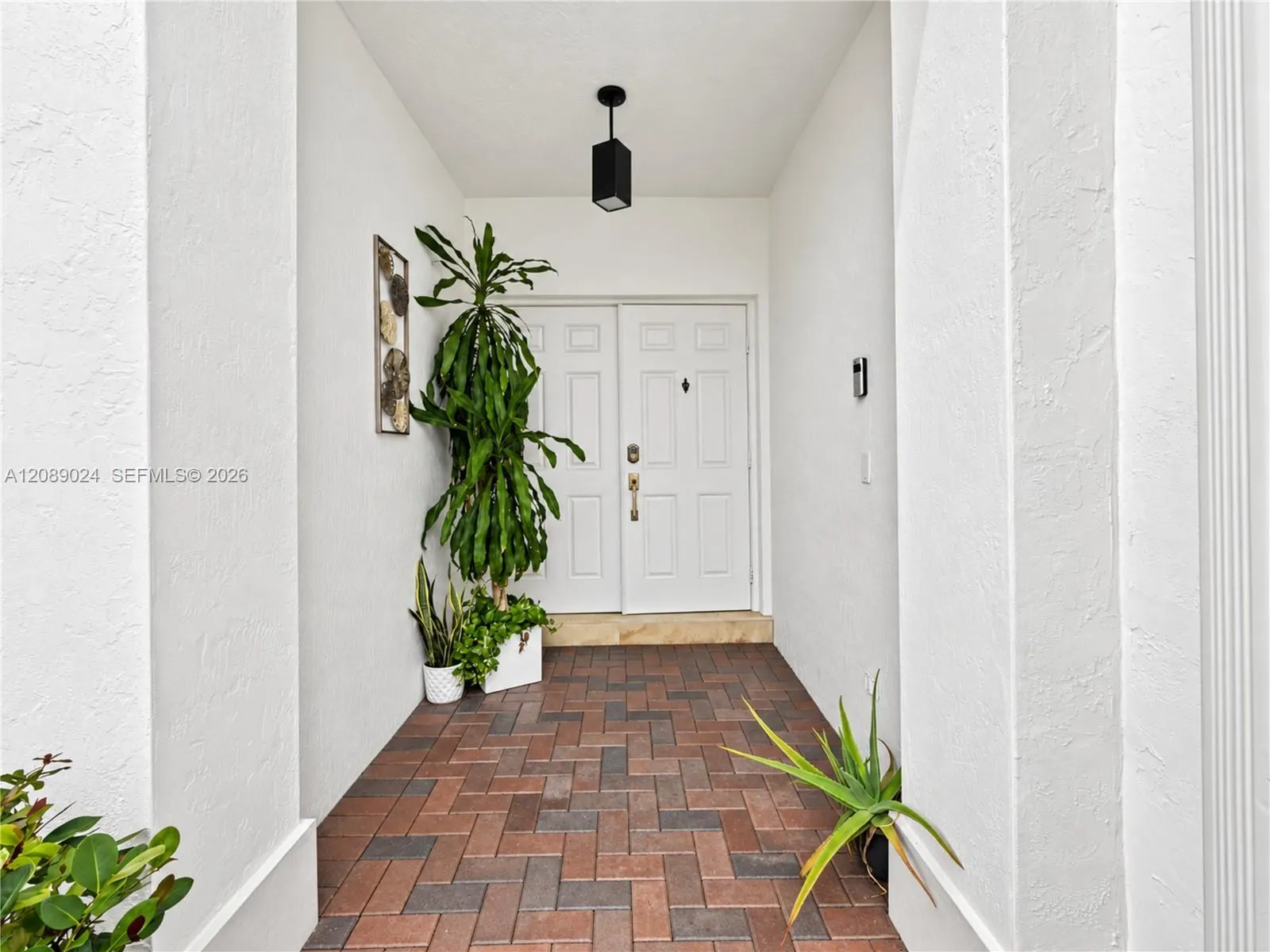 11423 NW 69th Terrace
