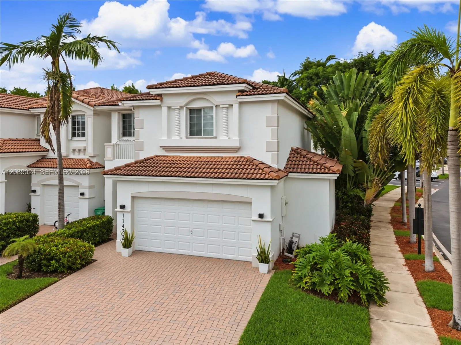 11423 NW 69th Terrace