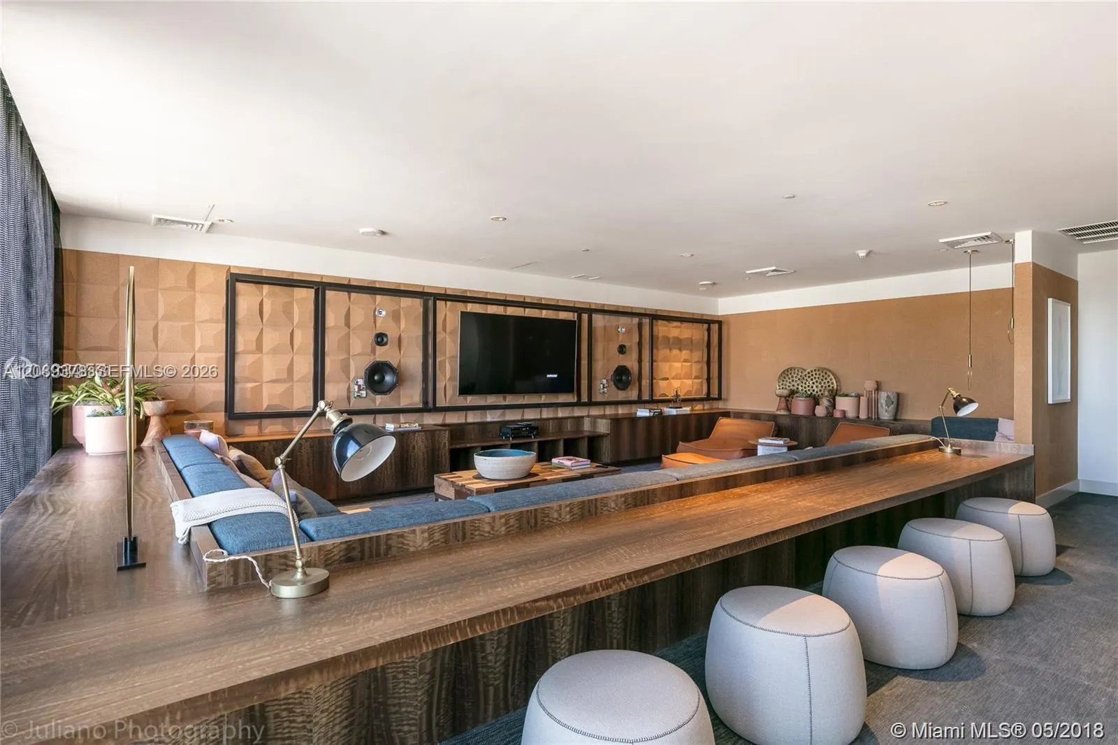 121 NE 34th Street #2202